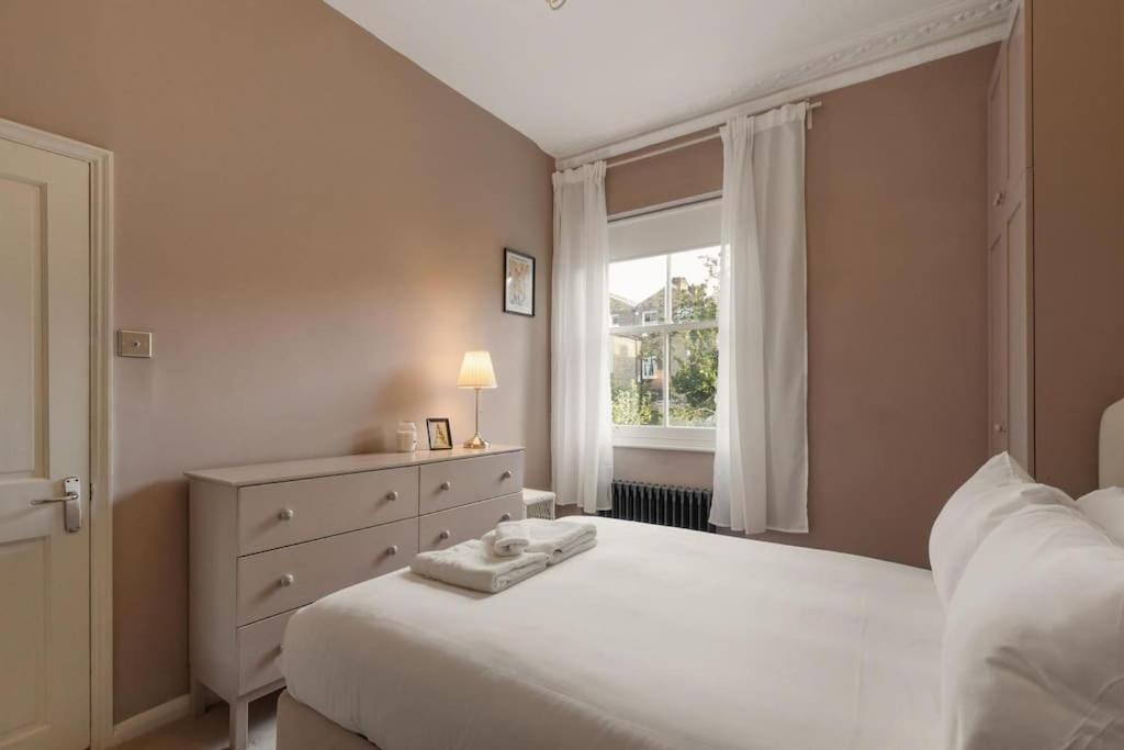 Newington Green, Beautiful 1 Bed Apartament *